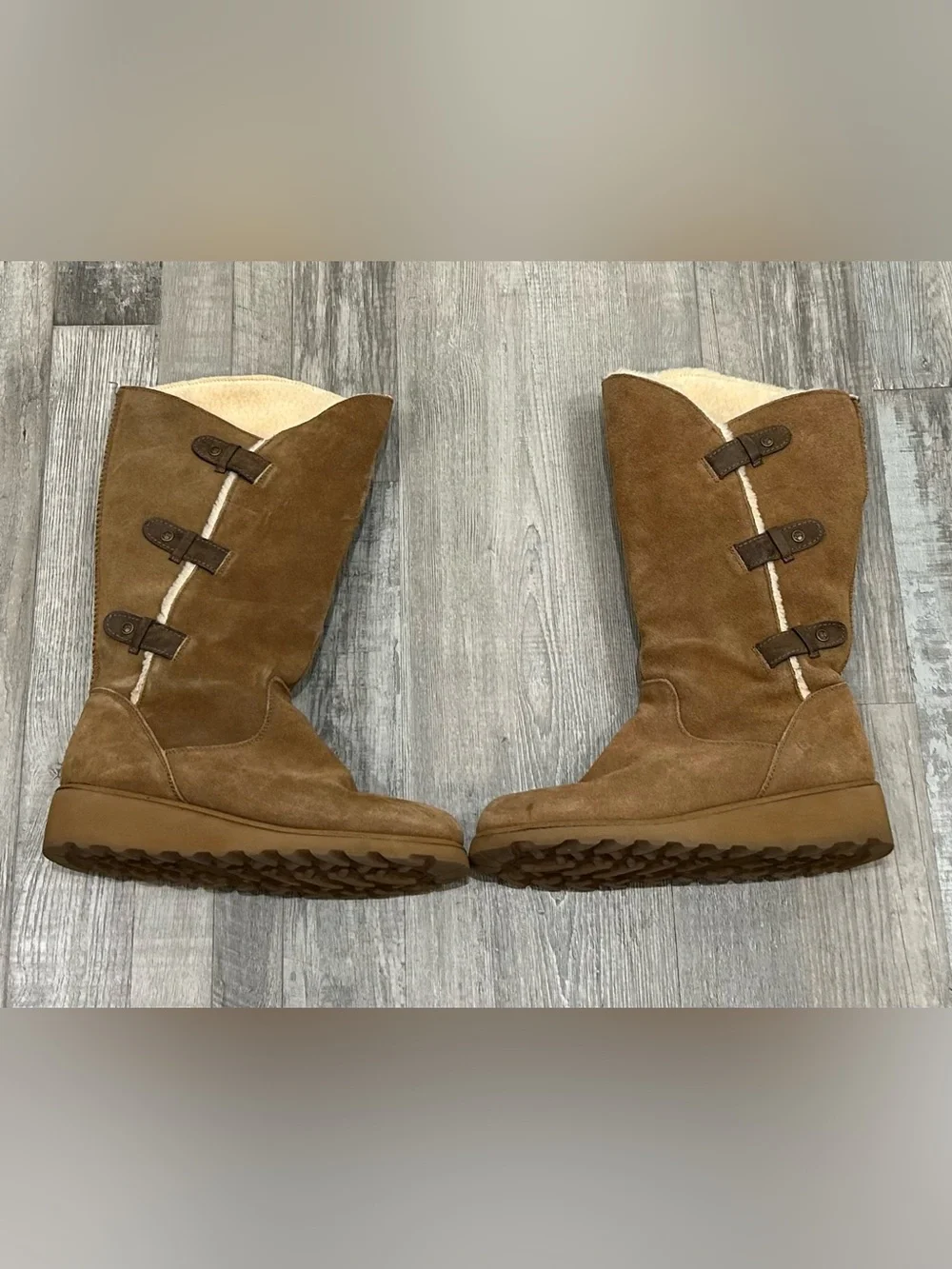 Bearpaw Hayden Tall Boots